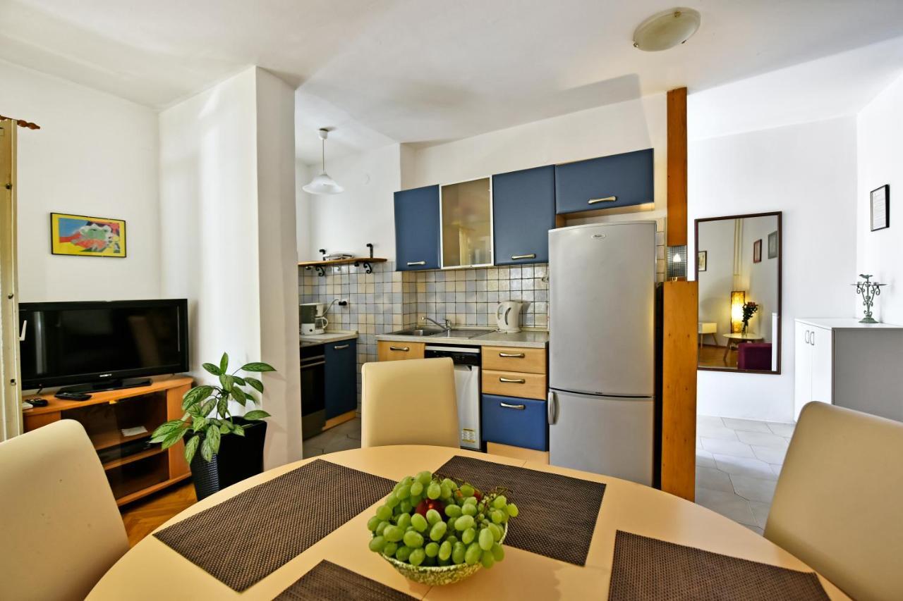 Apartment Nikola Poreč Dış mekan fotoğraf